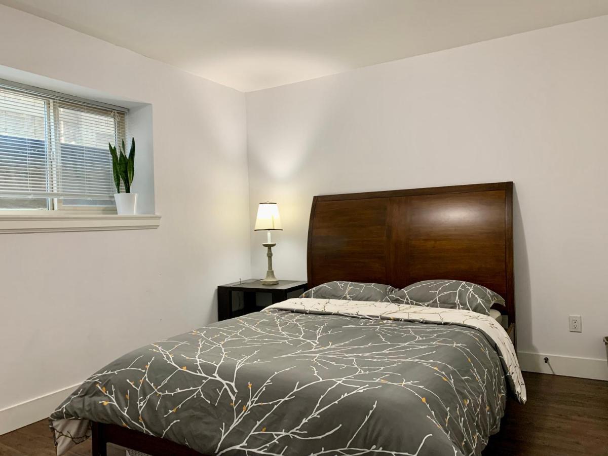Spacious Burnaby Guest Home 外观 照片